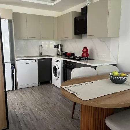 Ferienhaus 850m To The Sea, Detached House With Pool, Shopping Mall In Front